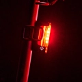 Lezyne lampka Strip Pro Ai Alert 400+