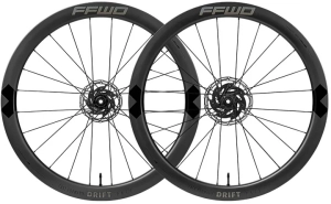 FFWD koła DRIFT PACE MBL CL TL-R Shimano