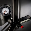 Lezyne pompka podłogowa Clik™ Floor Drive HV