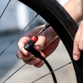 Lezyne końcówka pompki ABS Pro Clik™ + rdzenie zaworu Clik Valve Cores