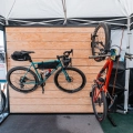 Lezyne wieszak rowerowy za koło czarny