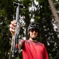 Lezyne pompka podłogowa Digital Travel Floor Drive czarna