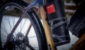 Elite koszyk Prism Carbon Right Gold-Metal